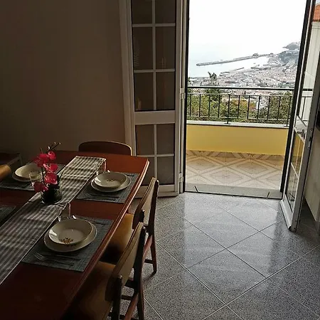 With Beautiful Ocean And View * 丰沙尔